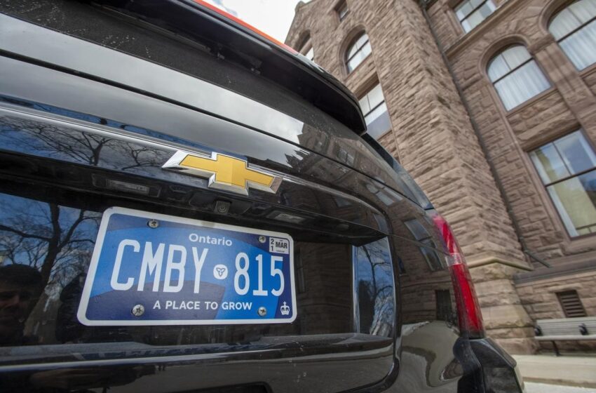  پلاک ماشین در کانادا