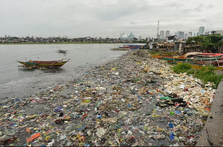  زباله‌های پلاستیکی دریاچه های سواحل آمریکای مرکزی را پوشانده اند